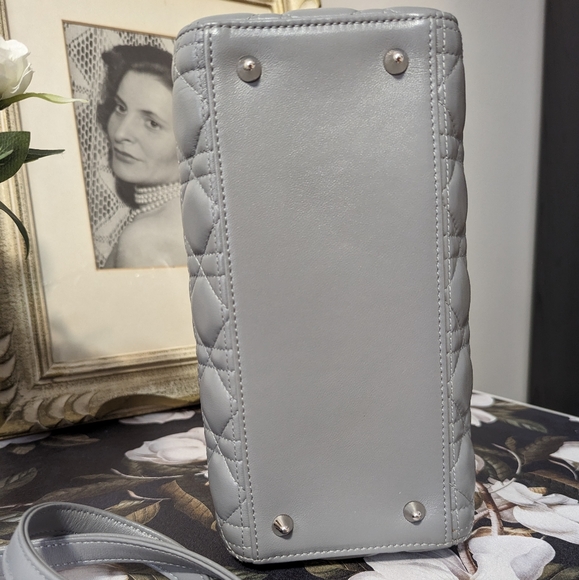 Christian Dior Medium Lady Dior - Picture 17 of 17